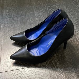 Antonia Saint ultra comfortable heels